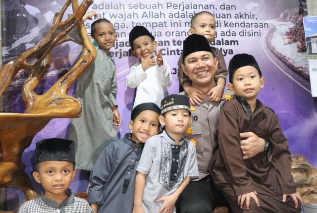 Kapolresta Bogor Kota Buka Puasa Bersama dengan Ratusan Anak Yatim