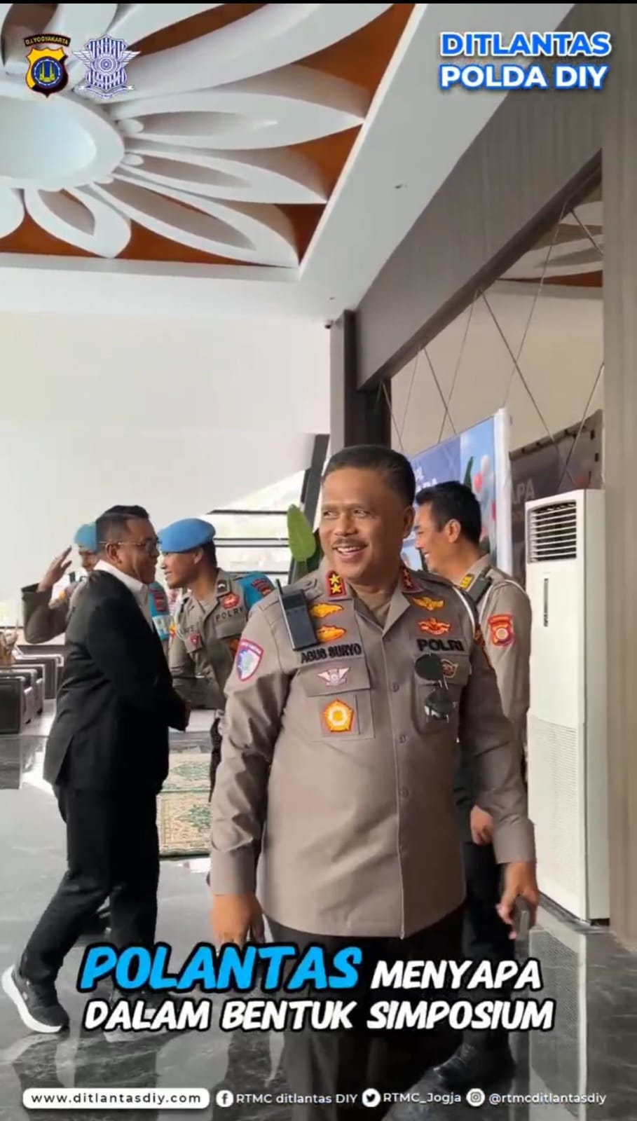 Simposium dalam rangka Polantas menyapa